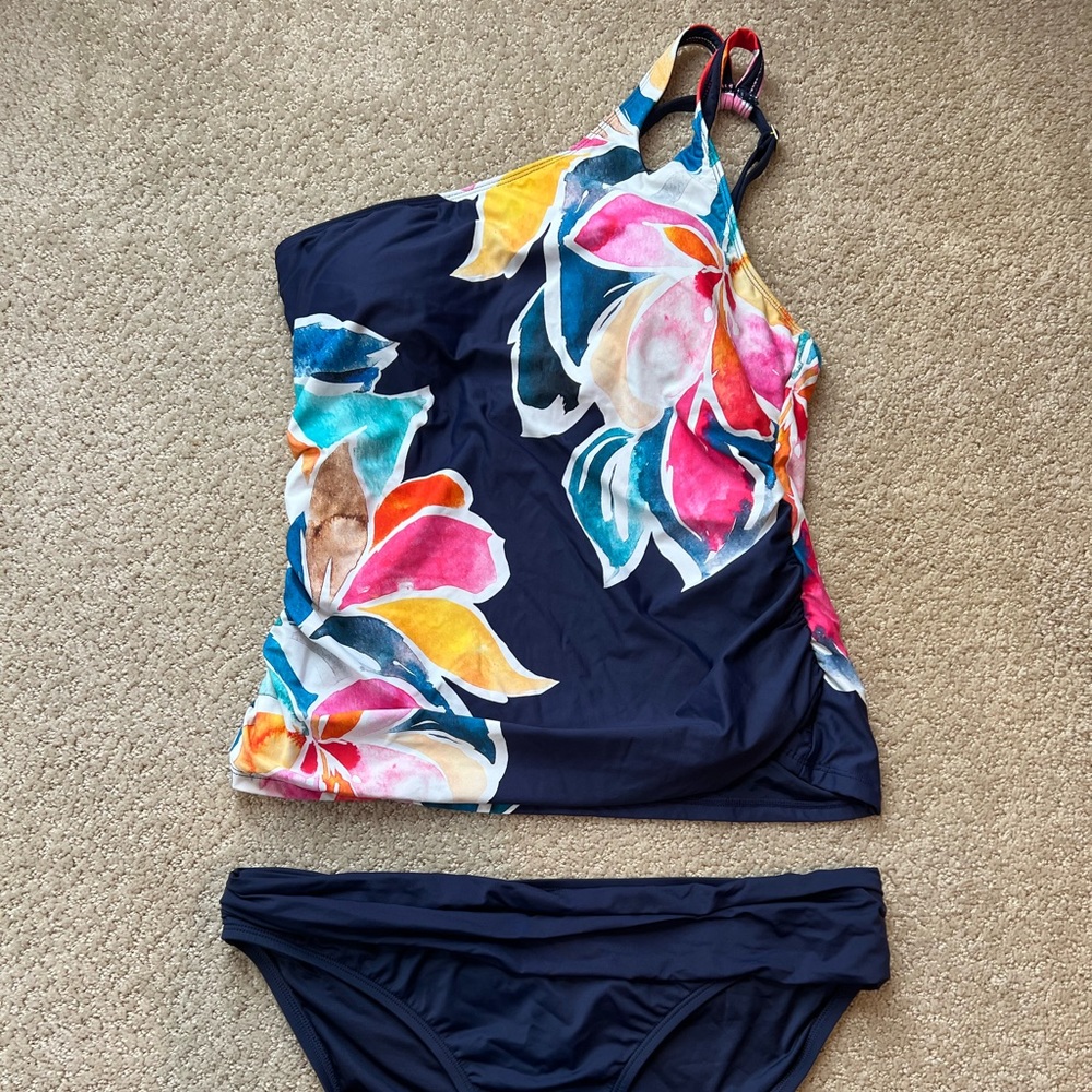 LaBlanca One Shoulder Tankini w bottoms